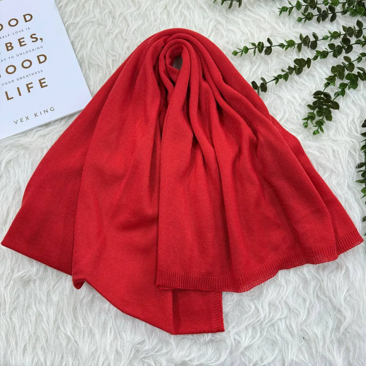 شال بافت ساده زنانه قواره بزرگ 200x65 سانتیمتر بدون آبرفت و رنگ رفت