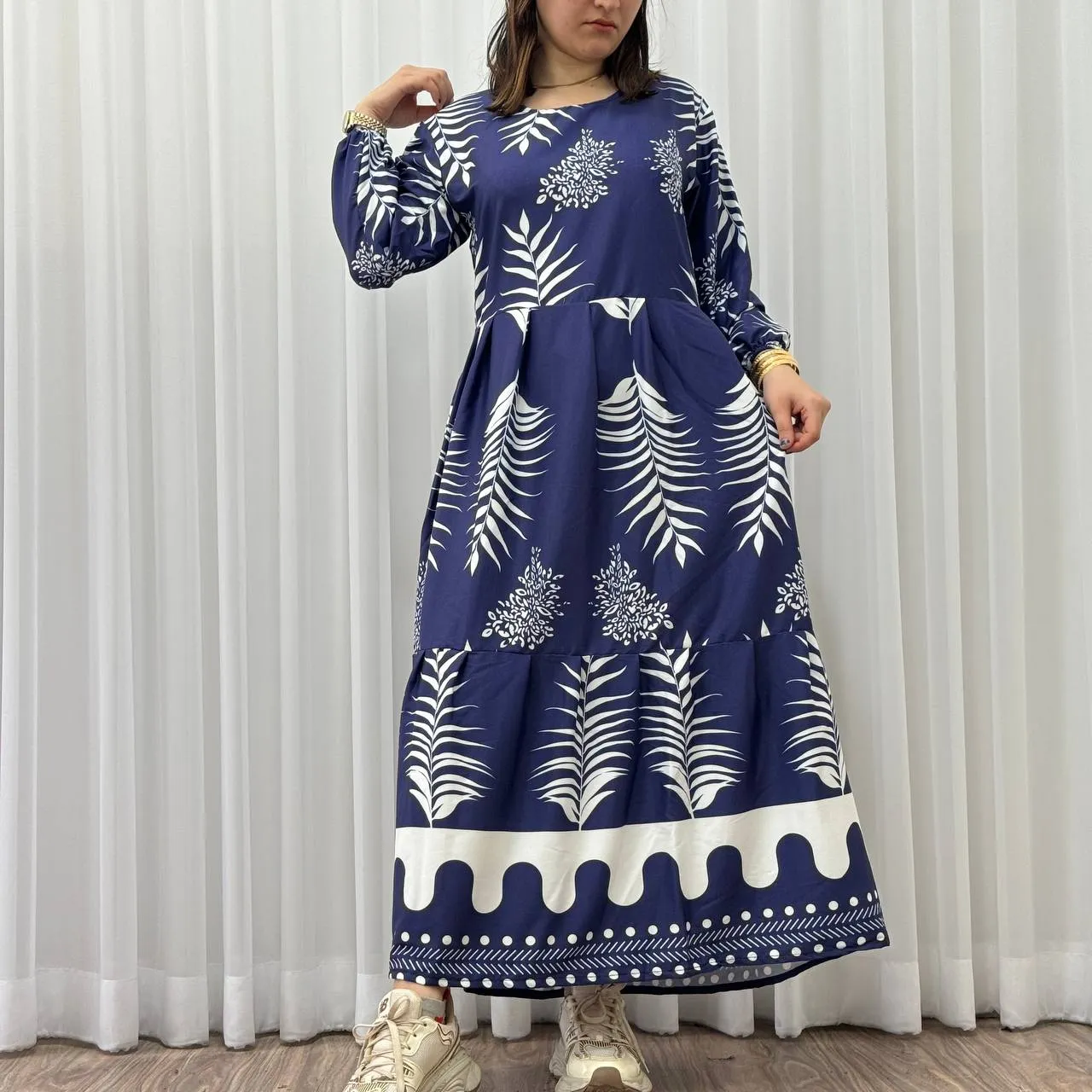 پیراهن بوگاتی طرح نخل فلور فری سایز تا 48 تنخور شیک و راحت چهارفصل بنددار زنانه